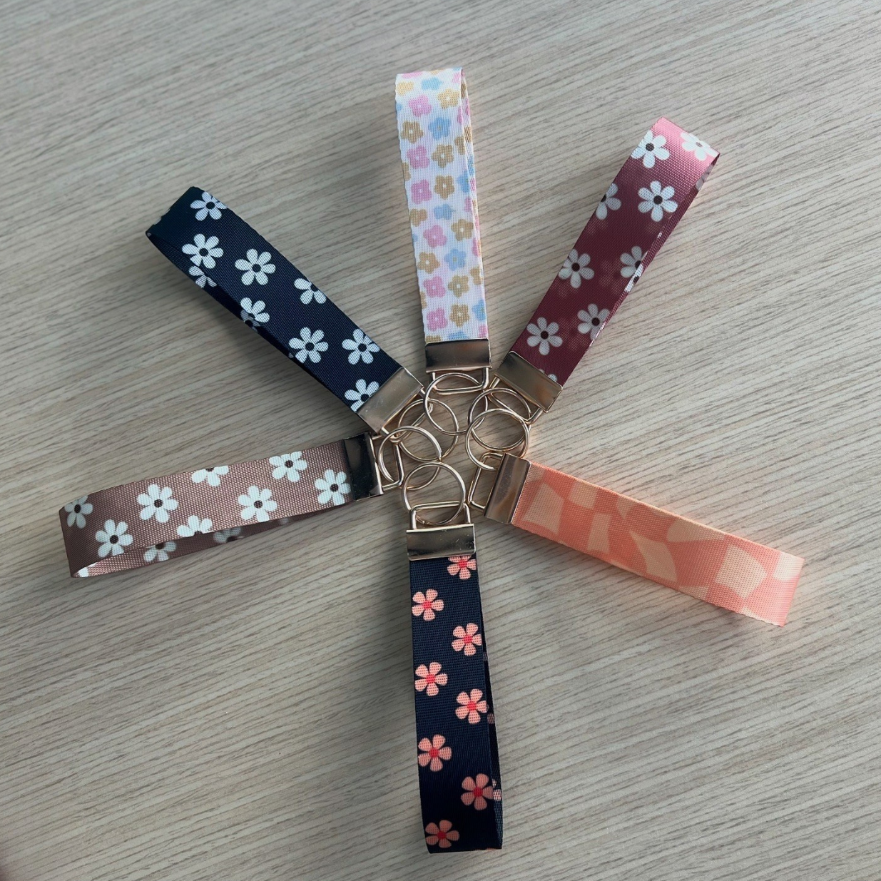 Retro & Flower Wristlet Keychain